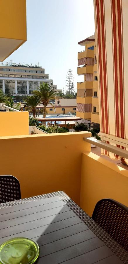 Apartamento Luminoso y bonito apartamento con piscina en frente del mar Los Cristianos  Exterior foto